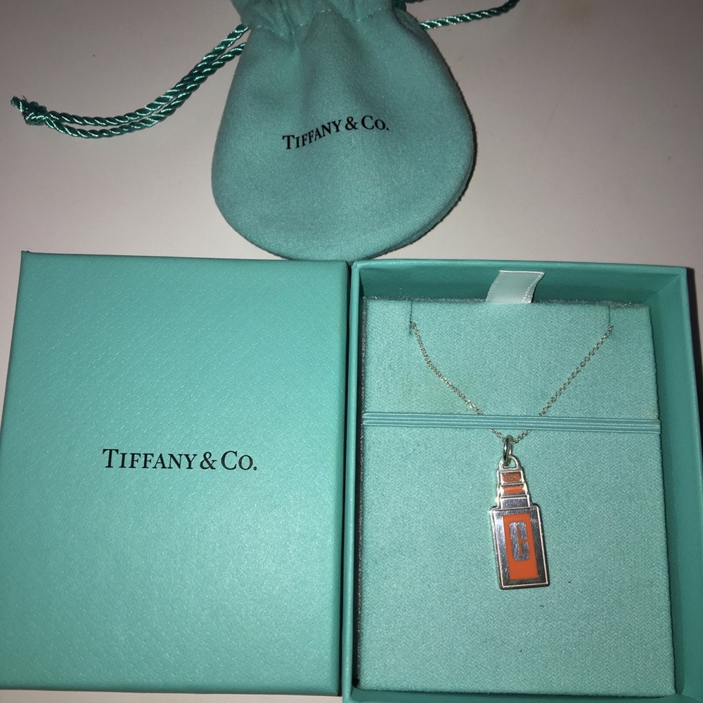 Tiffany & Company Clinique pendent necklace